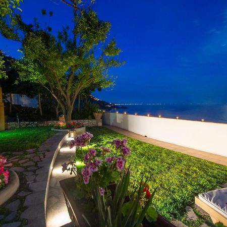 Villa Gaetano 프라이아노 외부 사진