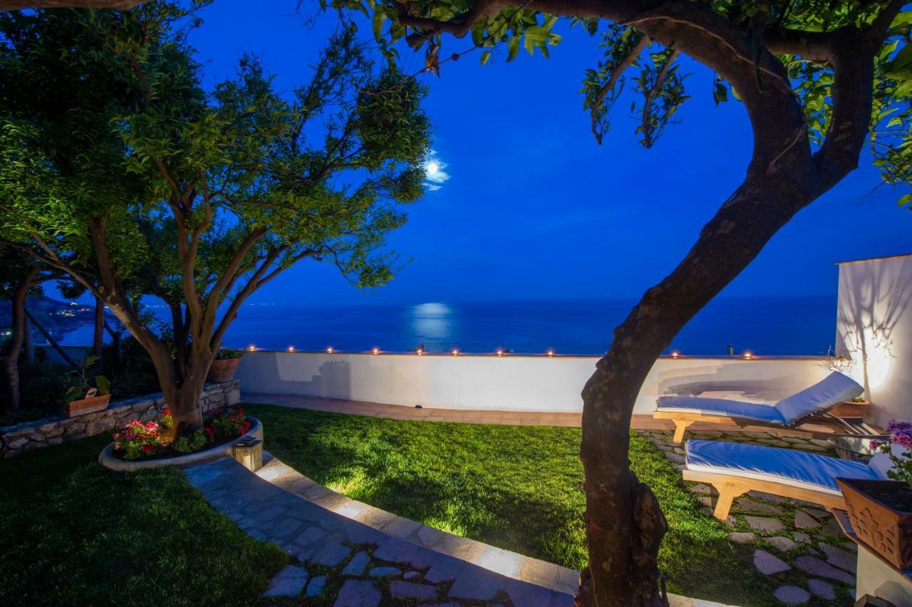 Villa Gaetano 프라이아노 외부 사진